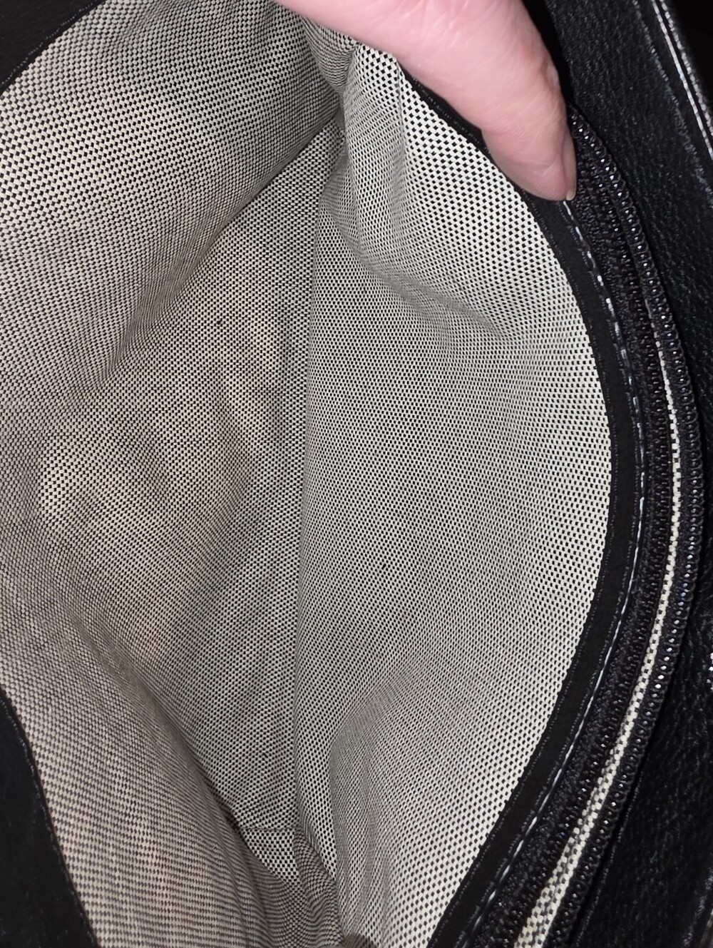 Rebecca Minkoff Medium Quilted Edie Flap - Picture 10 of 10